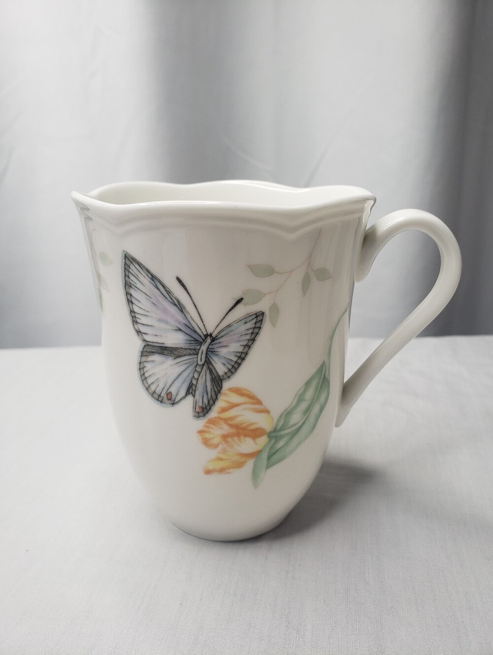 Lenox Butterfly Meadow Easterntail Blue Porcelain Mug